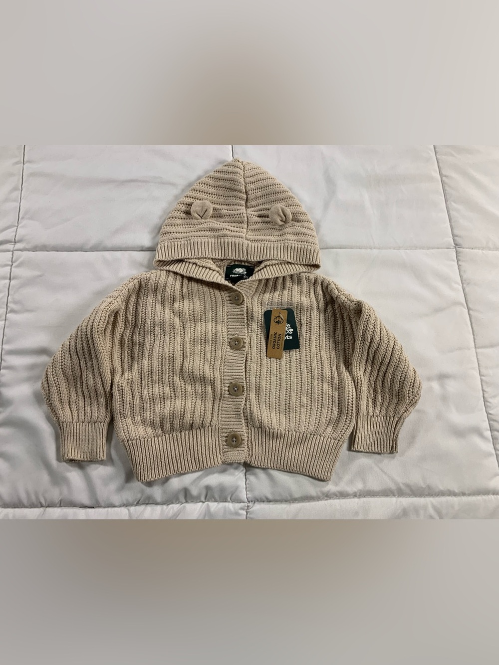New roots sweater size 12–18M